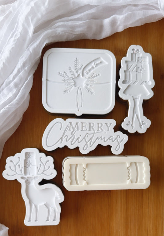 DESTASH Stamp and Cutters - Set 62