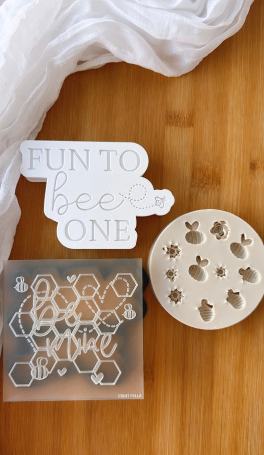 DESTASH Stamp and Cutters - Set 22